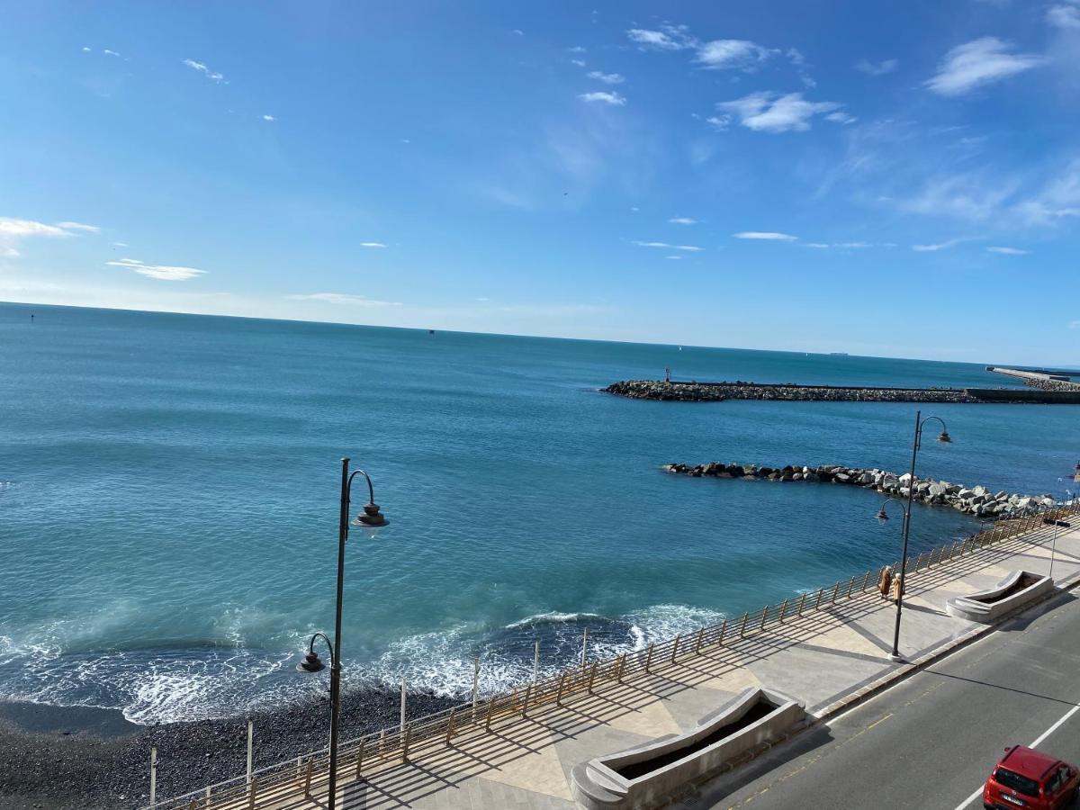 La Casetta Di Dory Sul Mare Genua Exteriör bild
