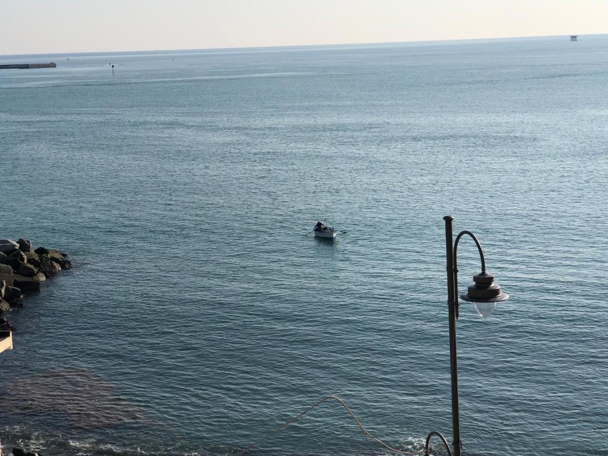 La Casetta Di Dory Sul Mare Genua Exteriör bild